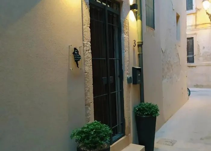 La Punta Di Ortigia *